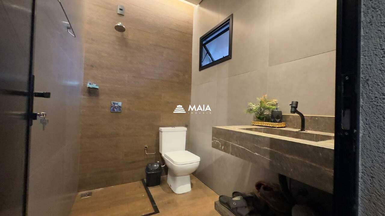 Casa de Condomínio à venda no Estância dos Ipês: 