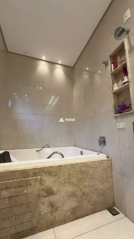 Casa de Condomínio à venda no Estância dos Ipês: 