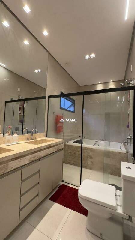 Casa de Condomínio à venda no Estância dos Ipês: 