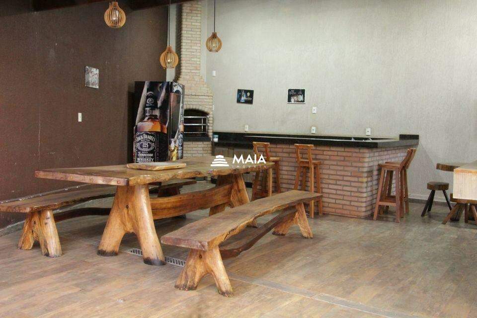 Casa à venda no Jardim Nenê Gomes: 