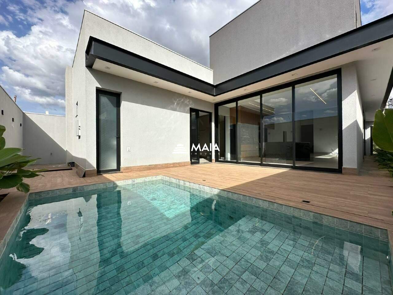 Casa de Condomínio para aluguel no Damha III - Res. Uberaba: 