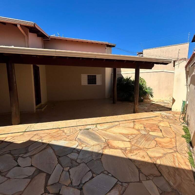 Casa para aluguel no Jardim São Bento: 