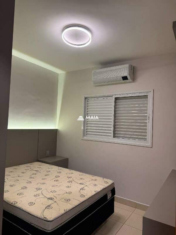 Apartamento à venda no Universitário: 