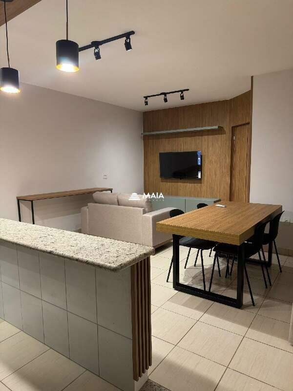 Apartamento à venda no Universitário: 