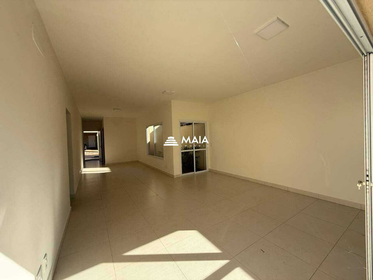 Casa de Condomínio à venda no Ayat, Club Residence: 