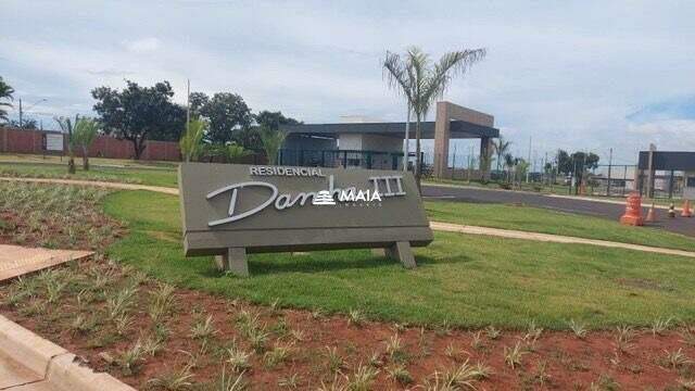 Terreno à venda no Condominio Residencial Damha III