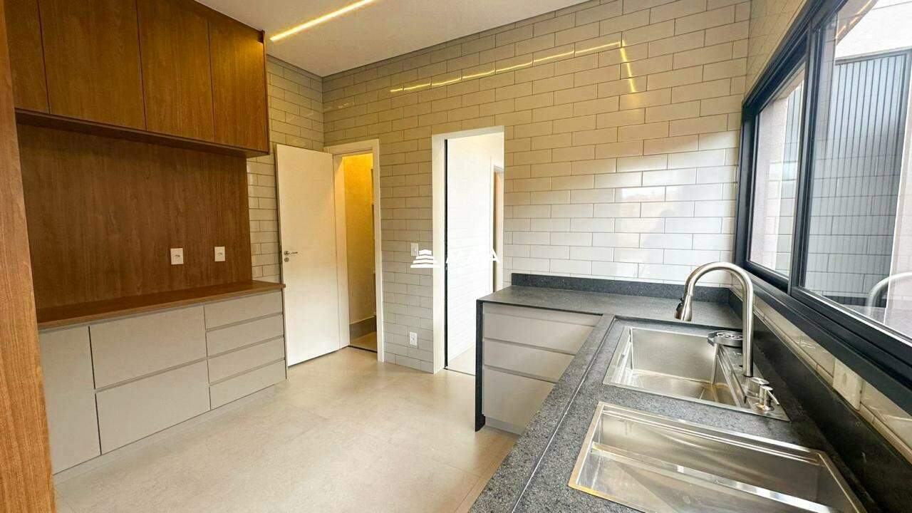 Casa de Condomínio à venda no Damha III - Res. Uberaba: 