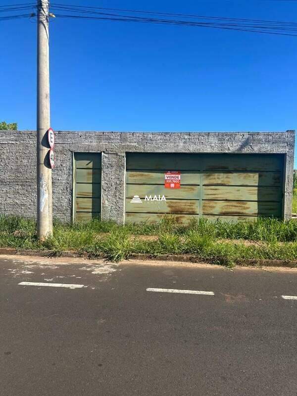 Terreno/Área à venda no Parque das Laranjeiras: 