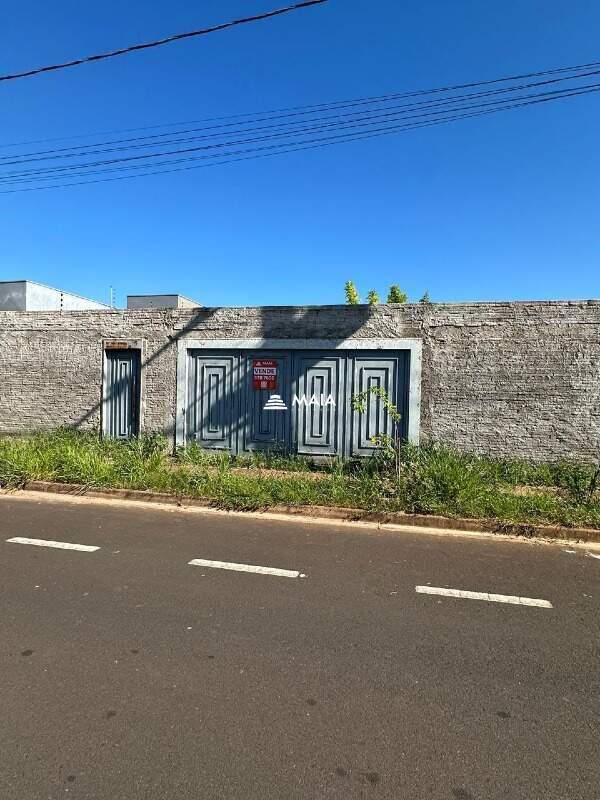 Terreno/Área à venda no Parque das Laranjeiras: 