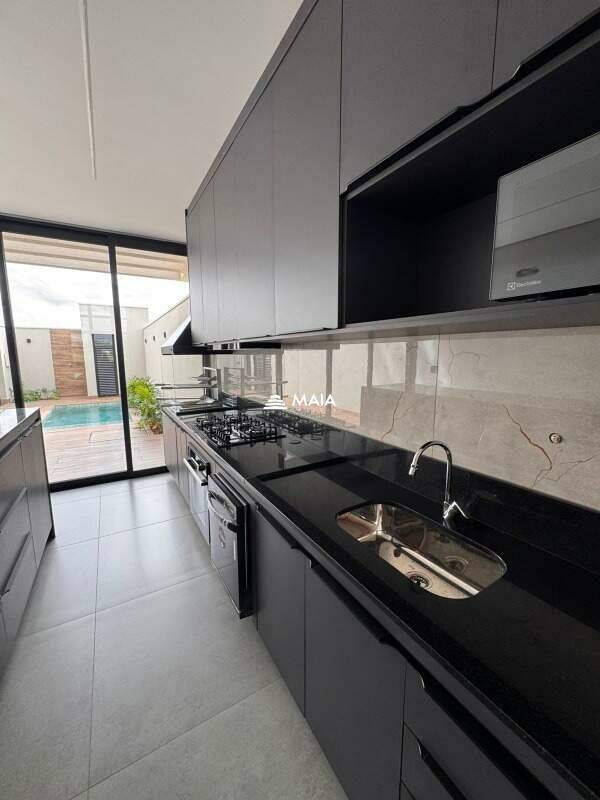 Casa de Condomínio à venda no Ayat, Club Residence II: 