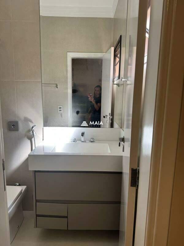 Casa à venda no Jardim do Lago: 