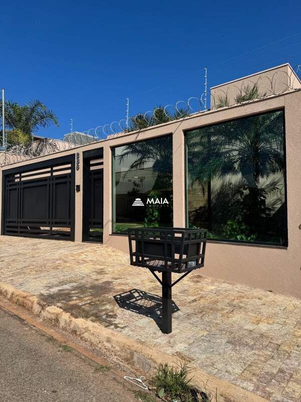 Casa à venda no Jardim do Lago: 