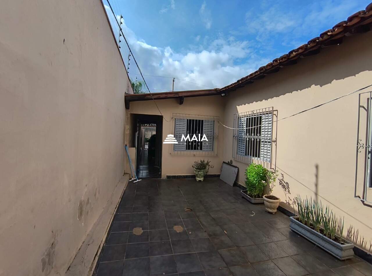 Casa à venda no Grande Horizonte: 