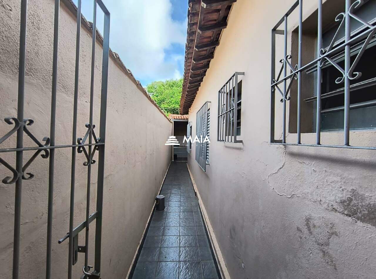 Casa à venda no Grande Horizonte: 