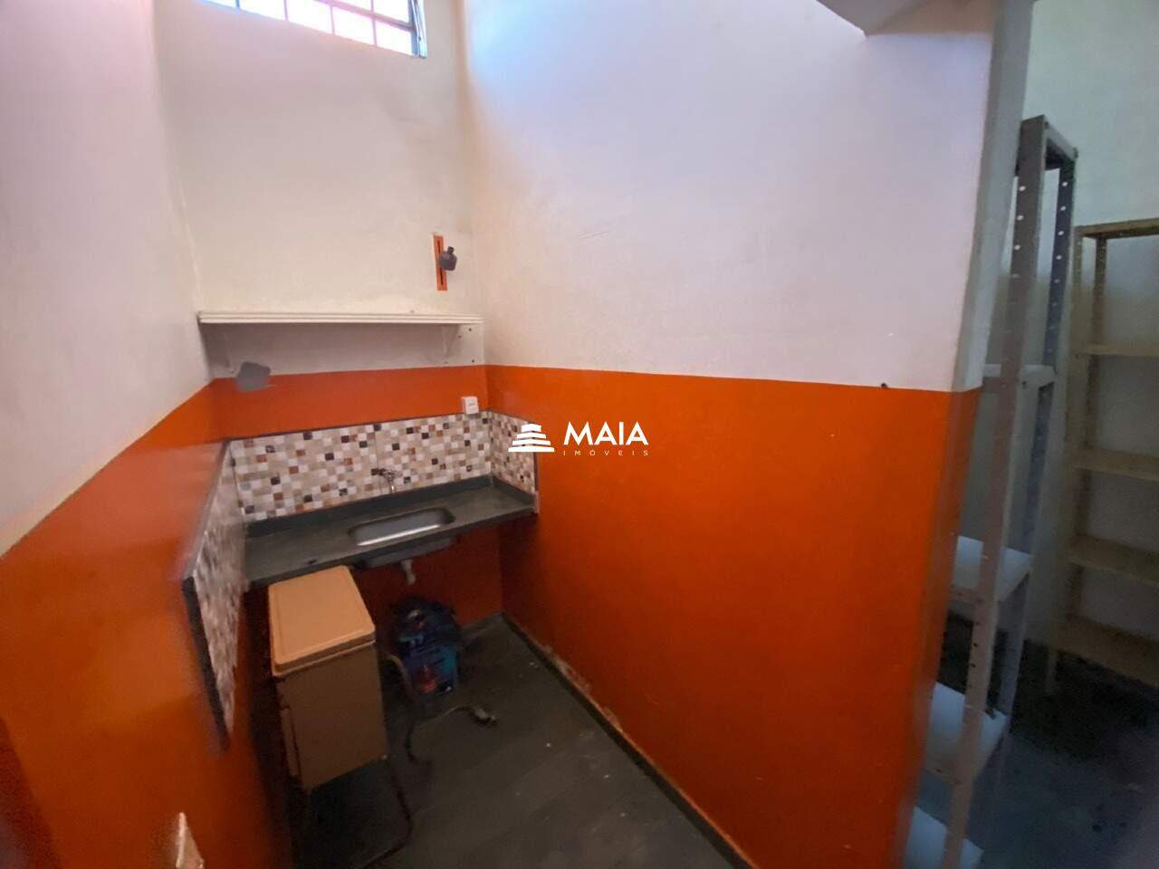 Comercial para aluguel no Conjunto José Vallim de Melo: 