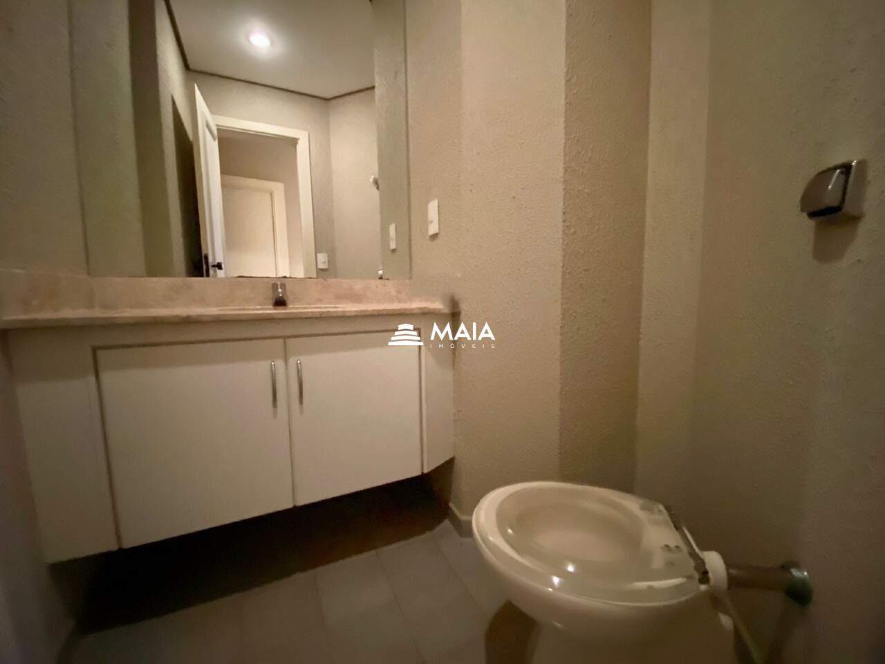 Apartamento à venda no Mercês: 