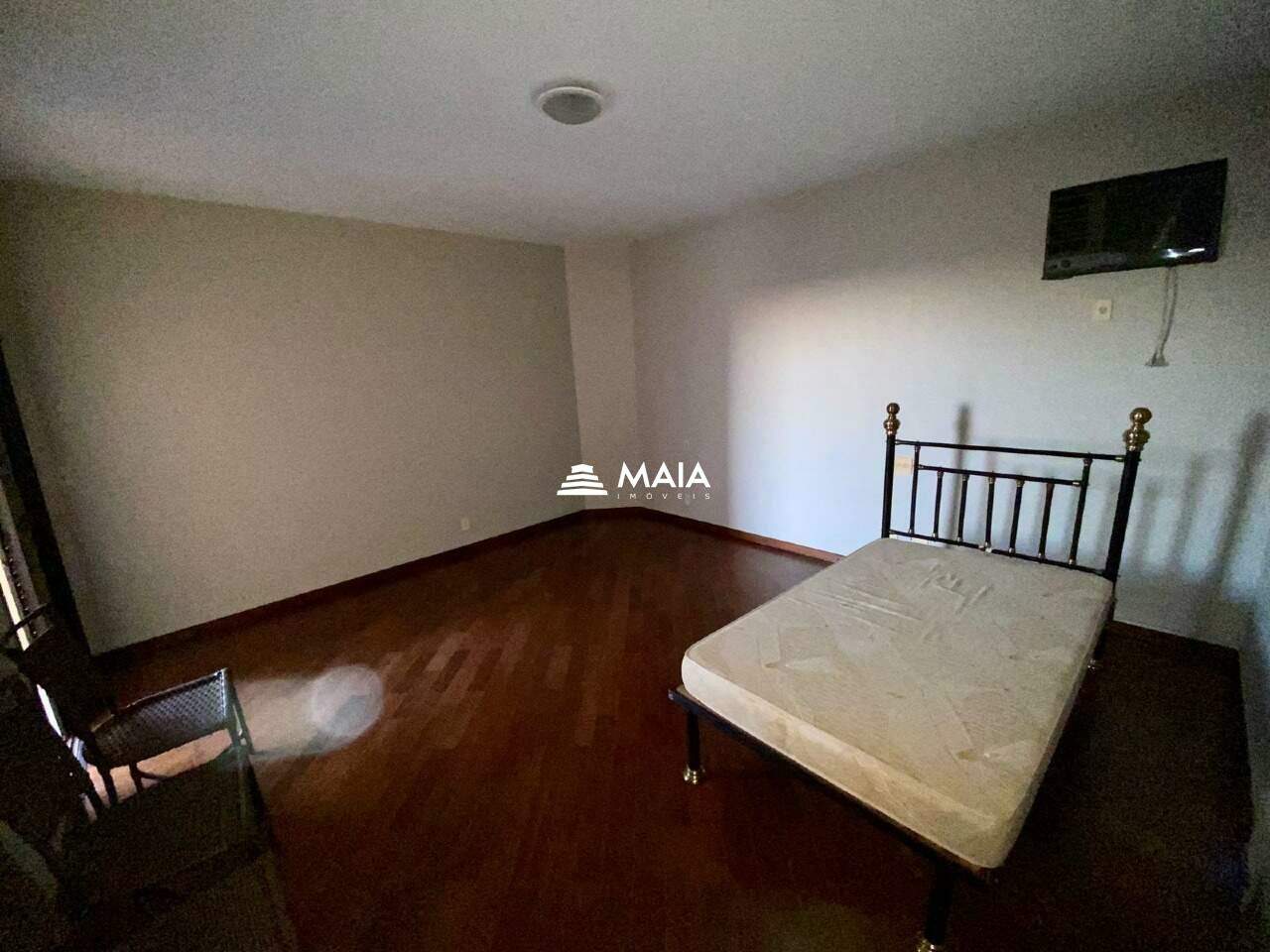 Apartamento à venda no Mercês: 