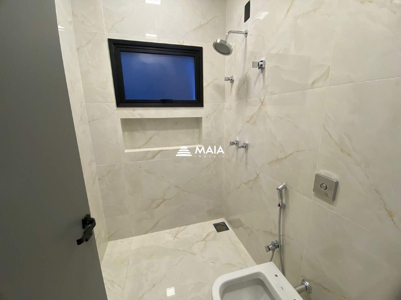 Casa à venda no Parque das Laranjeiras: 