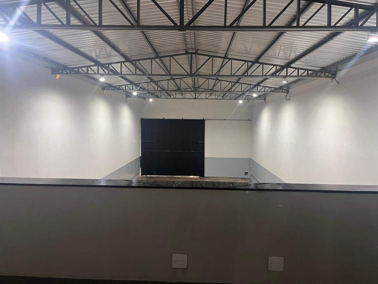 Galpão para aluguel no Parque das Laranjeiras II: 