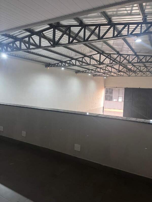 Galpão para aluguel no Parque das Laranjeiras II: 