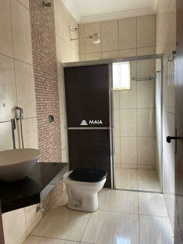 Casa à venda no Parque das Américas: 