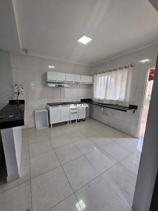 Casa à venda no Jardim Maria Alice: 