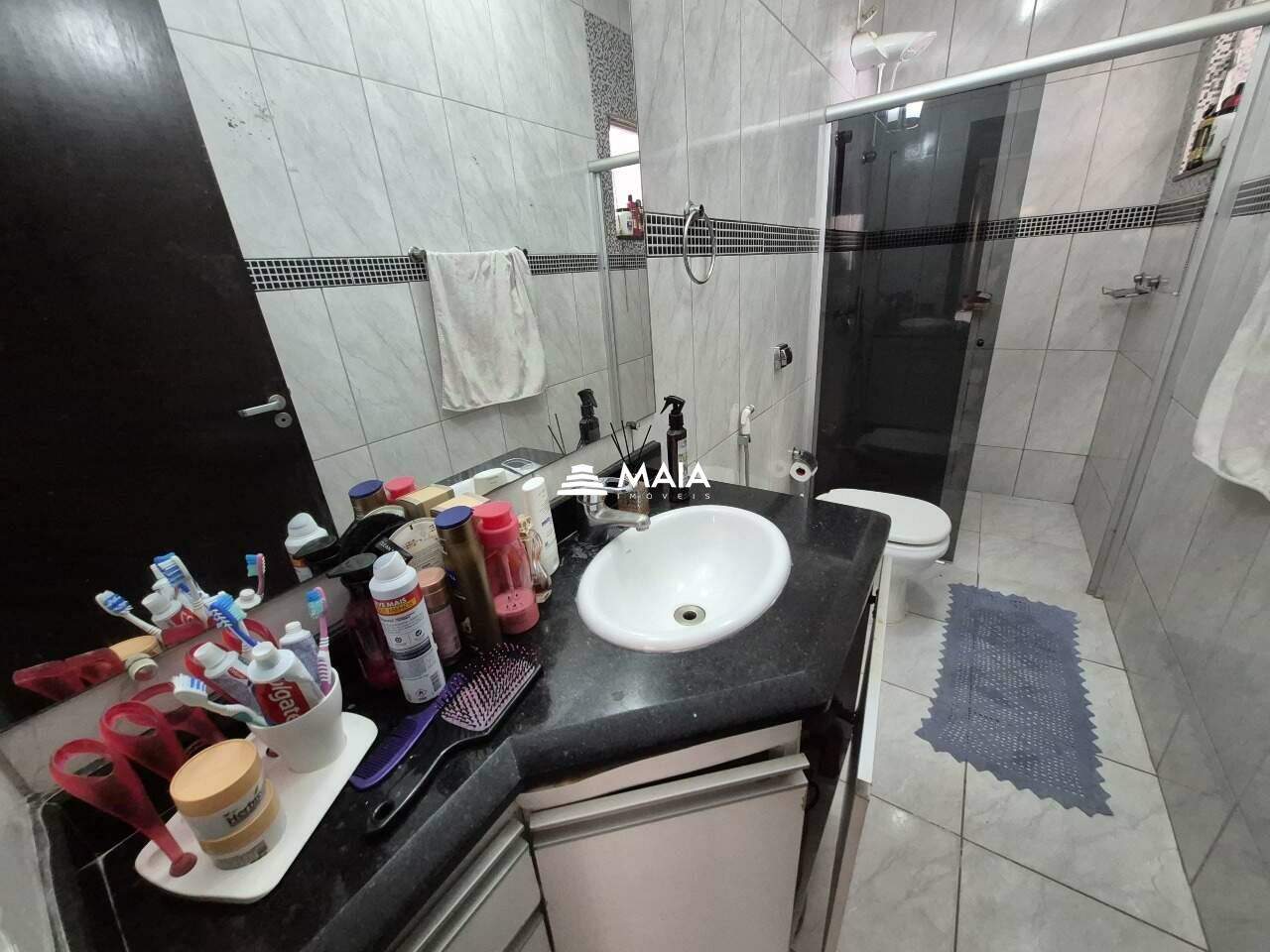 Casa à venda no Vila Militar: 