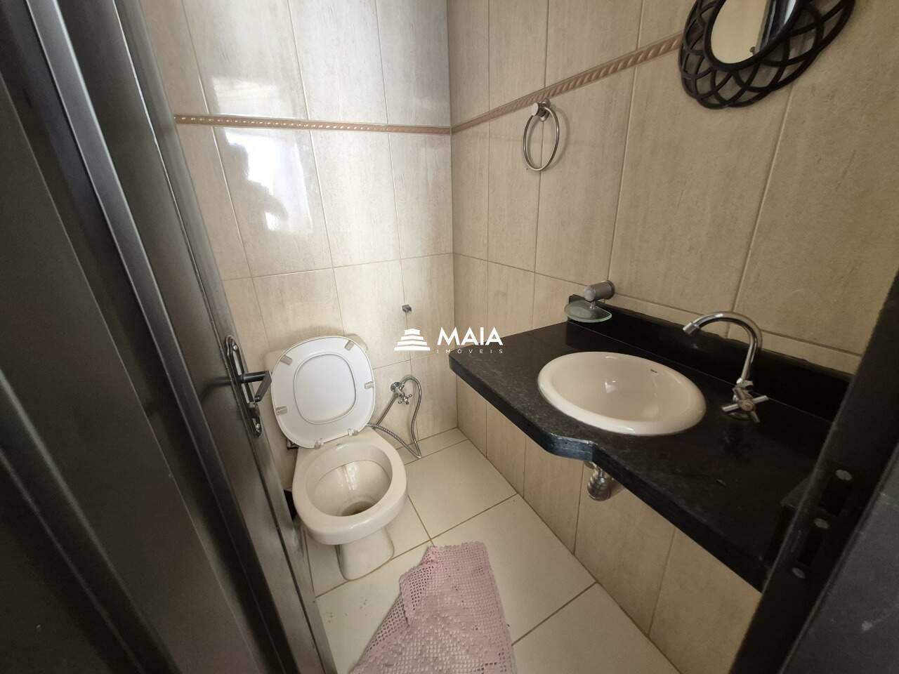 Casa à venda no Vila Militar: 