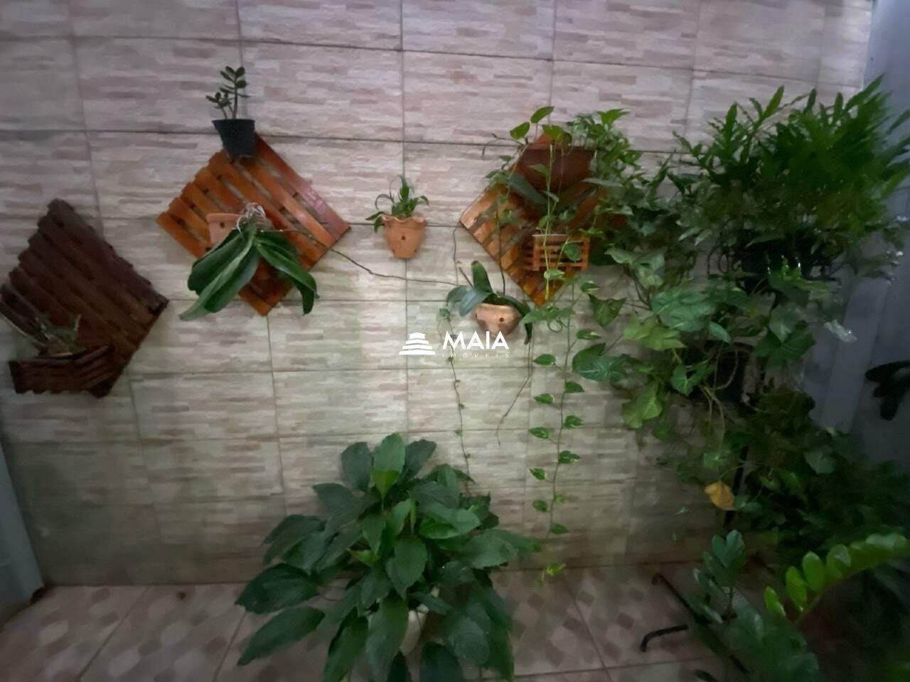 Casa à venda no Jardim Elza Amuí : 