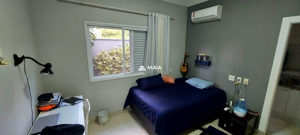 Casa de Condomínio à venda no Flamboyant Residencial Park: 