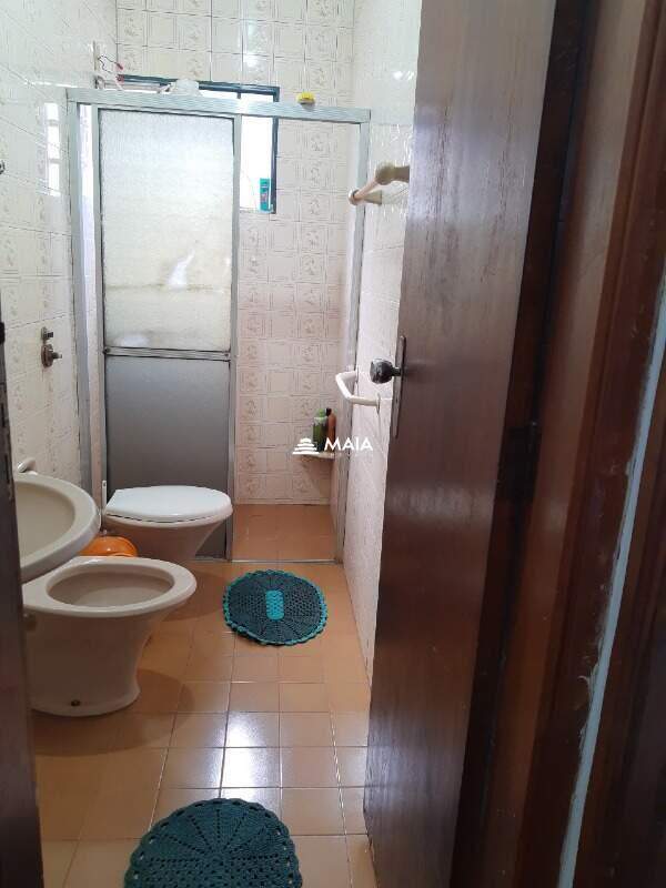 Comercial à venda no Santa Maria: 