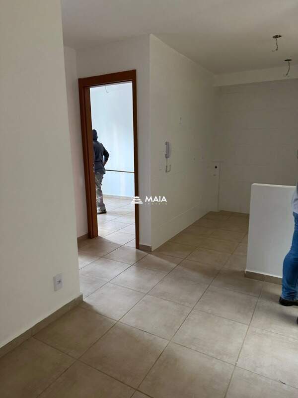 Apartamento à venda no Jardim do Lago: 