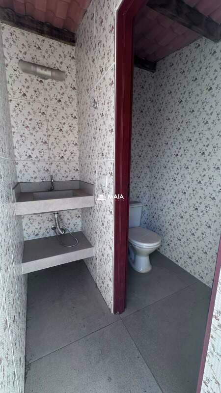 Casa à venda no Beija Flor: 