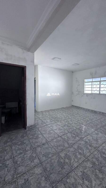 Casa à venda no Beija Flor: 