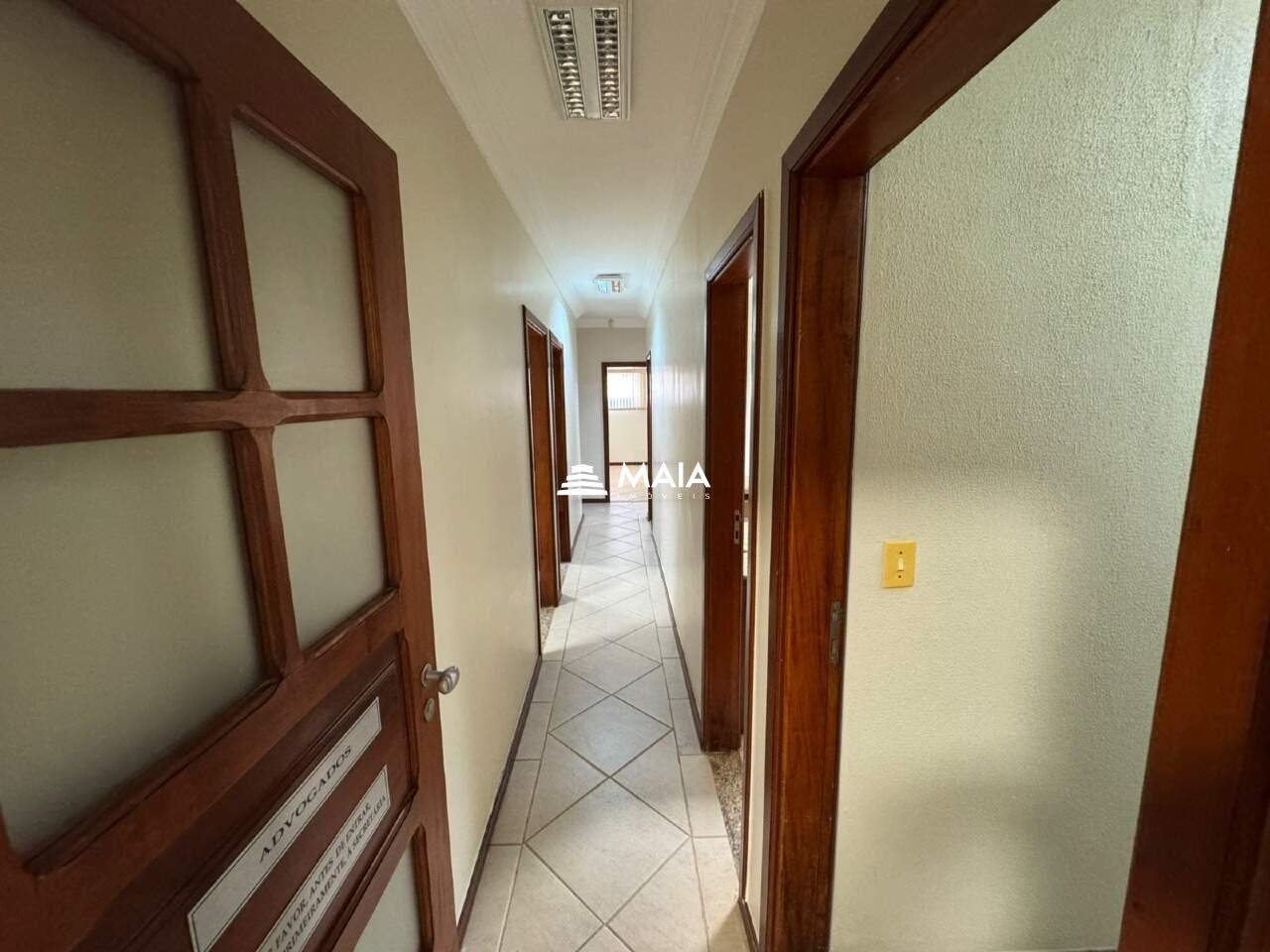 Comercial para aluguel no Santa Maria: 