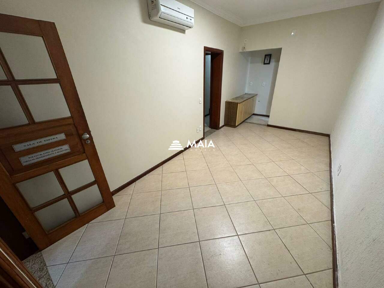 Comercial para aluguel no Santa Maria: 