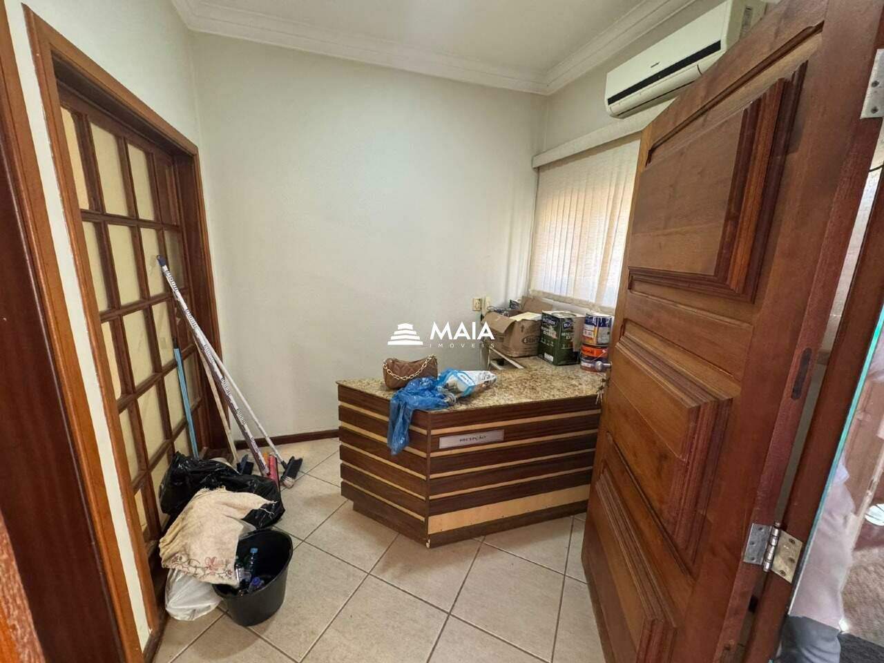 Comercial para aluguel no Santa Maria: 