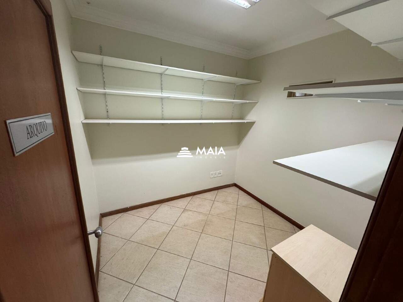 Comercial para aluguel no Santa Maria: 