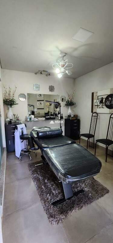 Casa à venda no Vila Militar: 