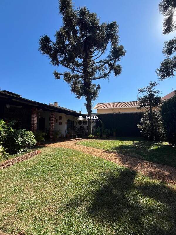 Casa à venda no Jardim Induberaba: 
