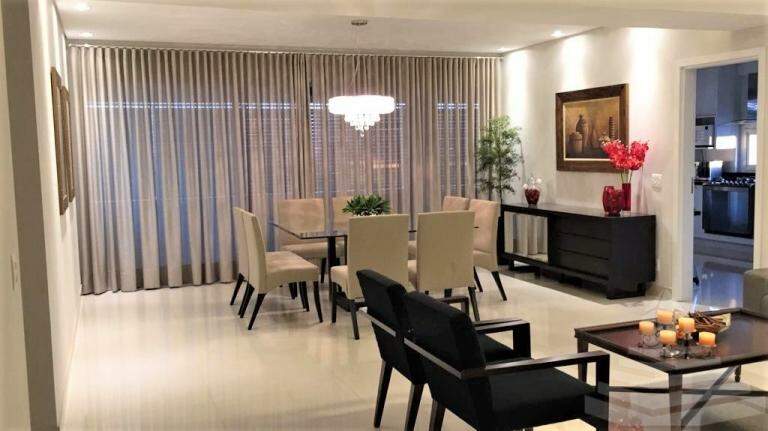 Apartamento à venda no Mercês: 