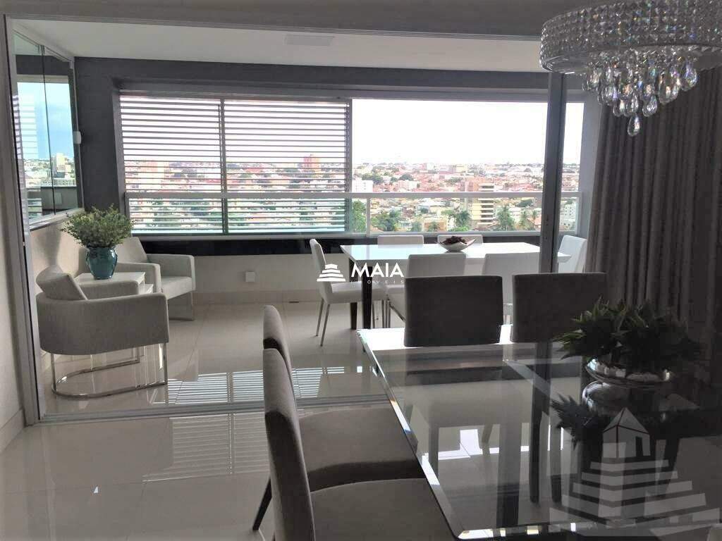 Apartamento no Mercês 