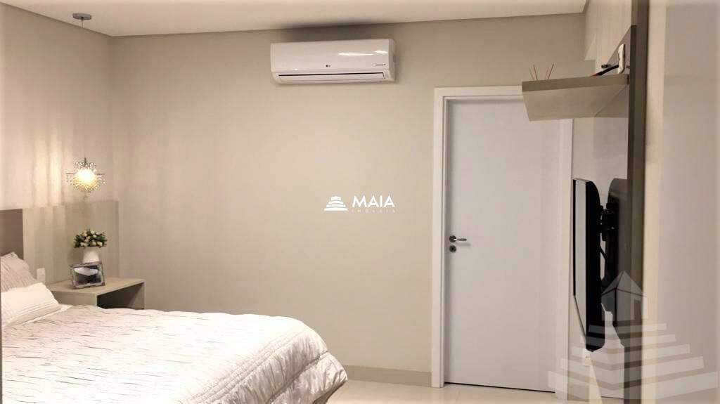 Apartamento à venda no Mercês: 