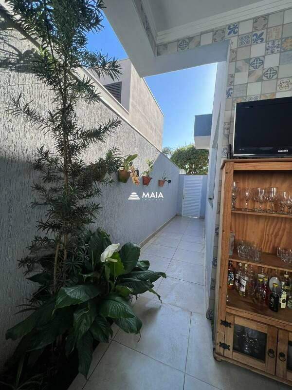 Casa de Condomínio à venda no Estância dos Ipês: 