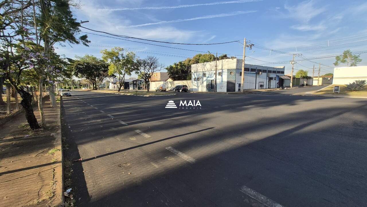 Terreno/Área à venda no Olinda: 