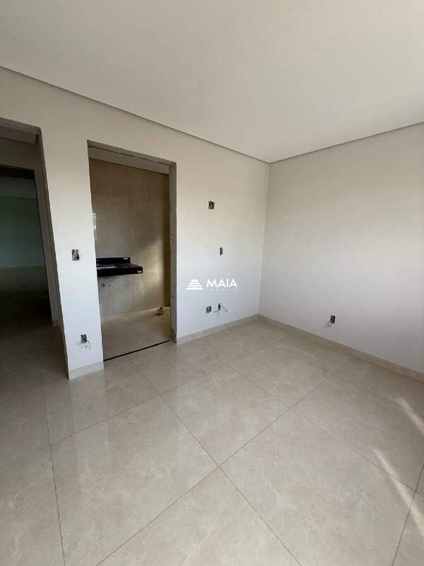 Apartamento à venda no Santa Maria: 