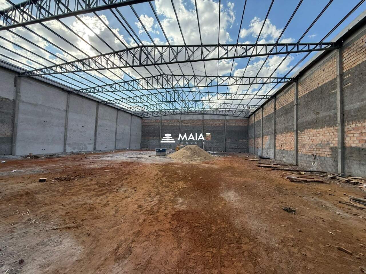 Galpão para aluguel no Jardim Maracanã: 