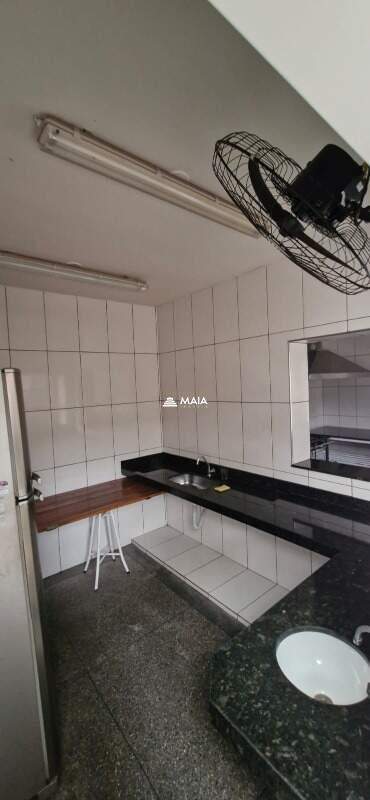 Galpão à venda no Manoel Mendes: 