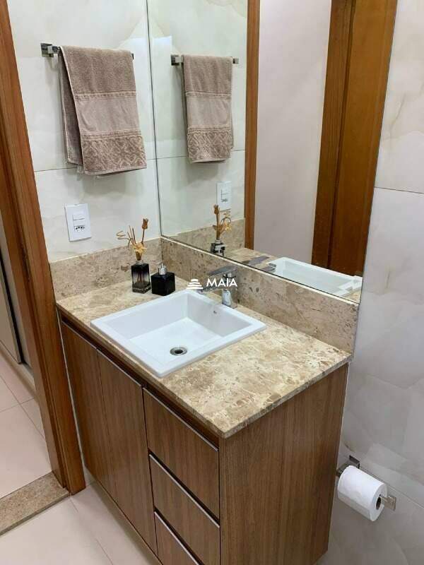 Casa de Condomínio à venda no Estância dos Ipês: 