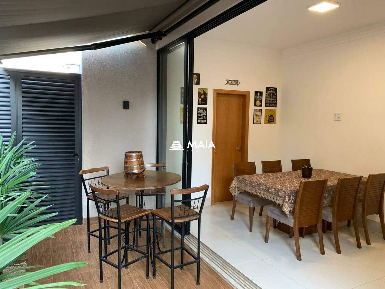 Casa de Condomínio à venda no Estância dos Ipês: 